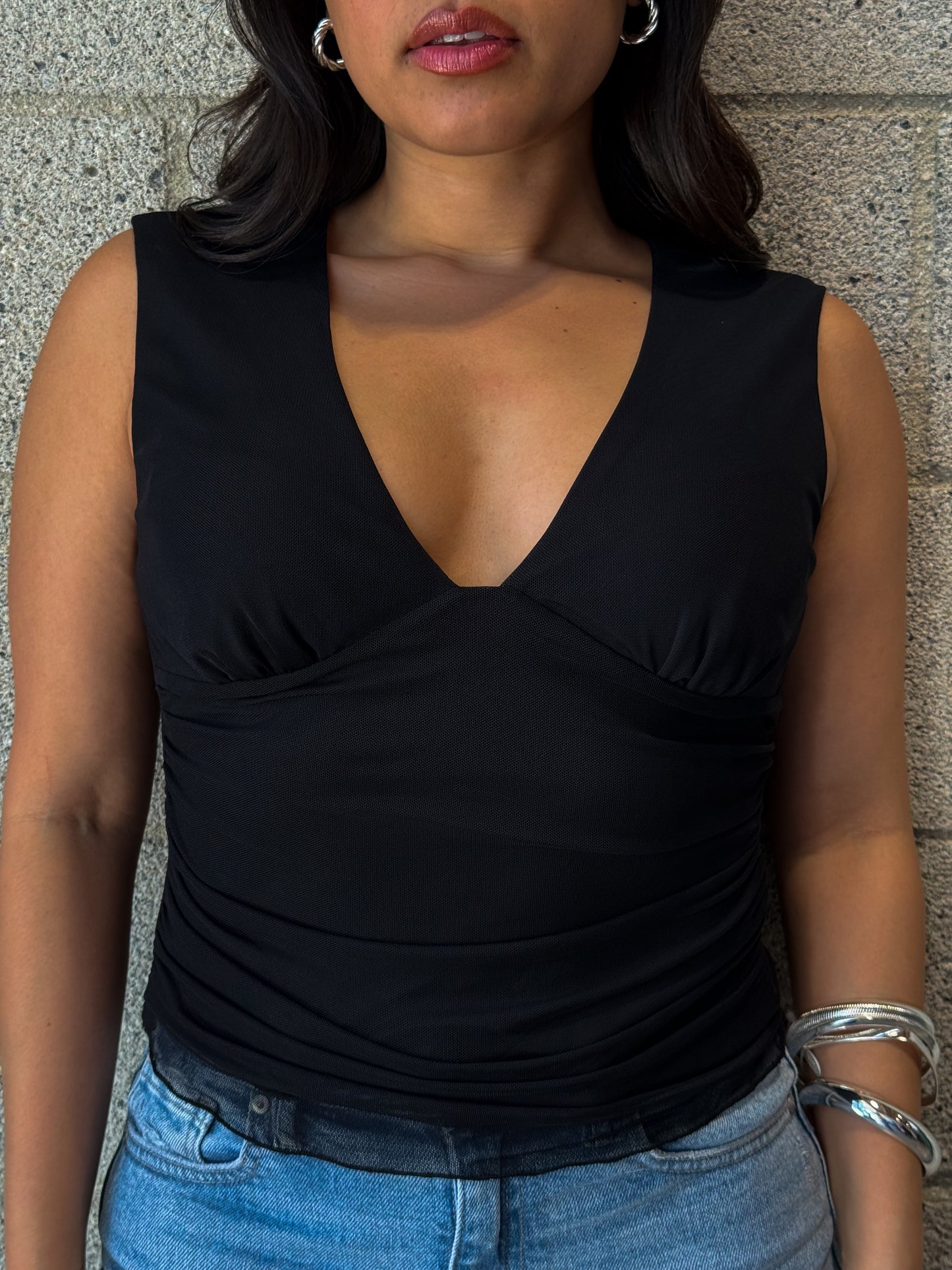 Thea Top-Black